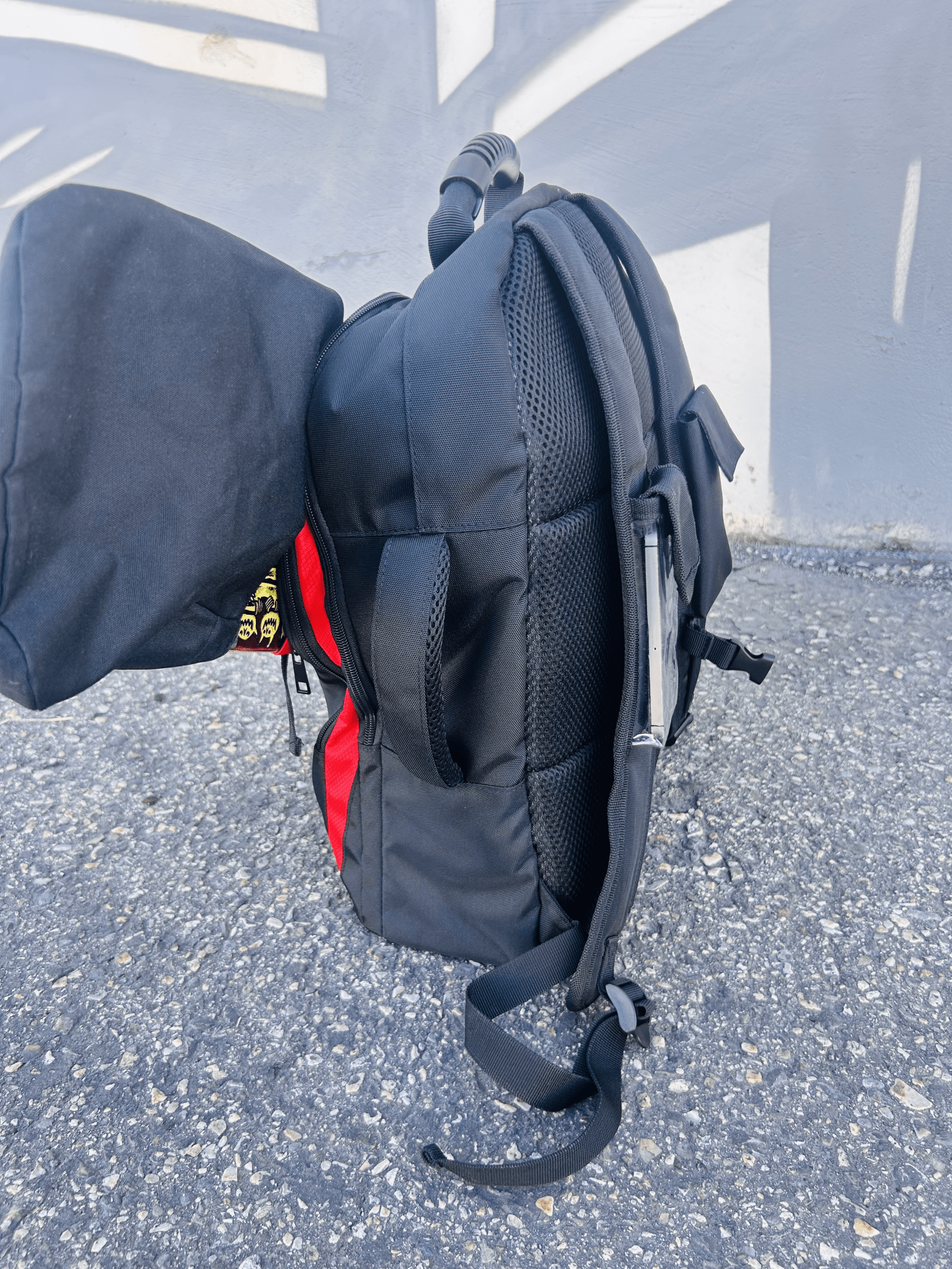 Skateboard Backpack - TailTug Skateboard Backpacks