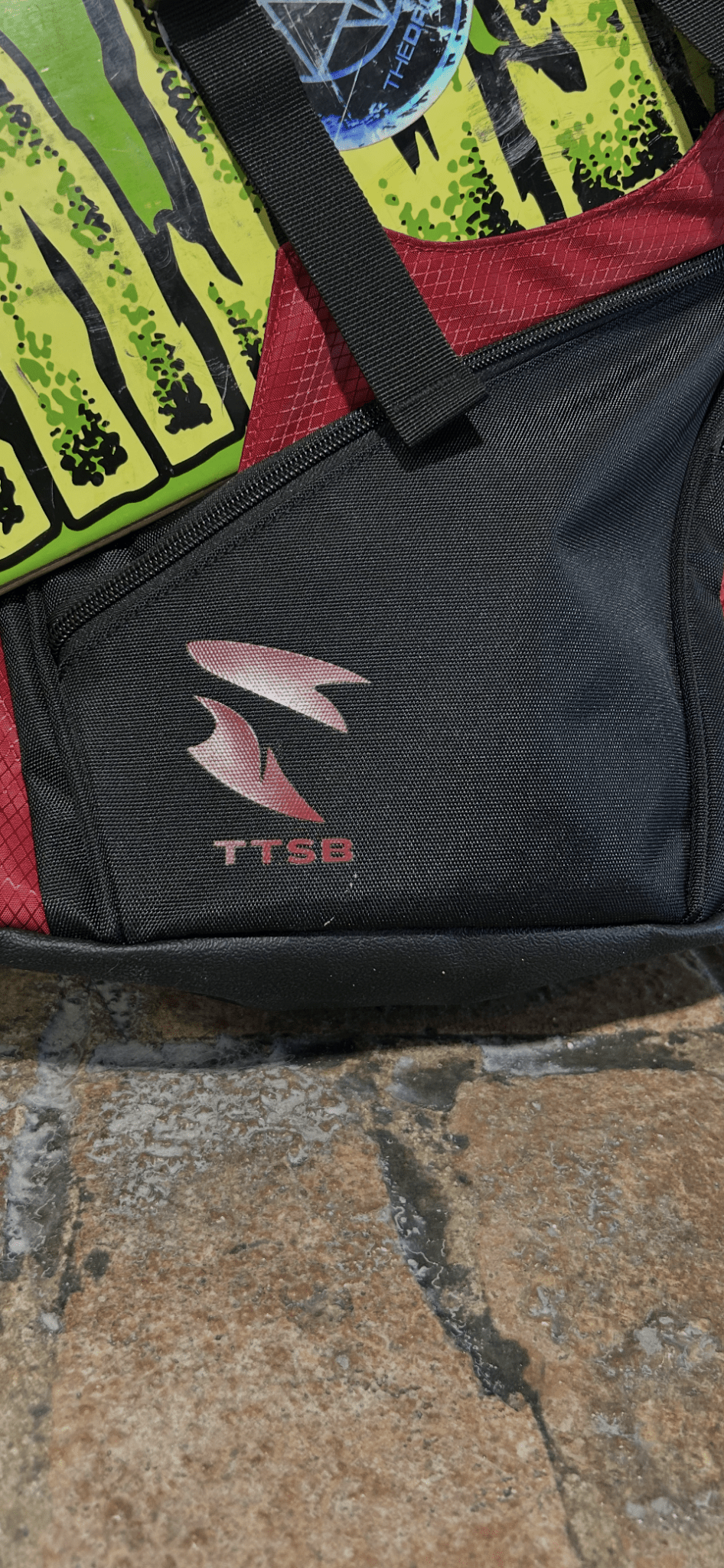 Skateboard Backpack - TailTug Skateboard Backpacks